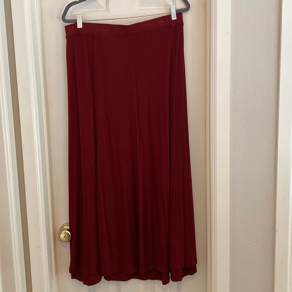 Maxi A-line soft knit Burgundy skirt